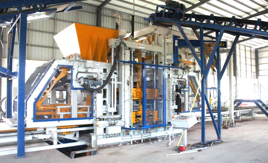 Quangong-bakstienmasines meitsje har mark yn Súd-Sina - Pavingstiennen en diamantfoarmige bakstiennen behannele troch ien masine